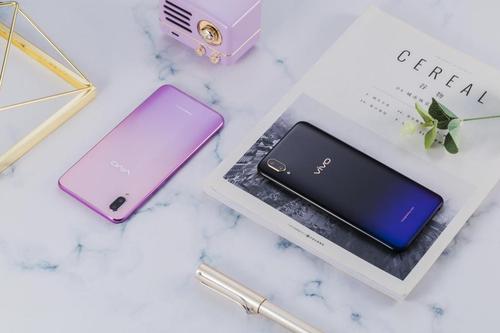 vivo Y97双色图赏：颜值在线，拍照实力可圈可点