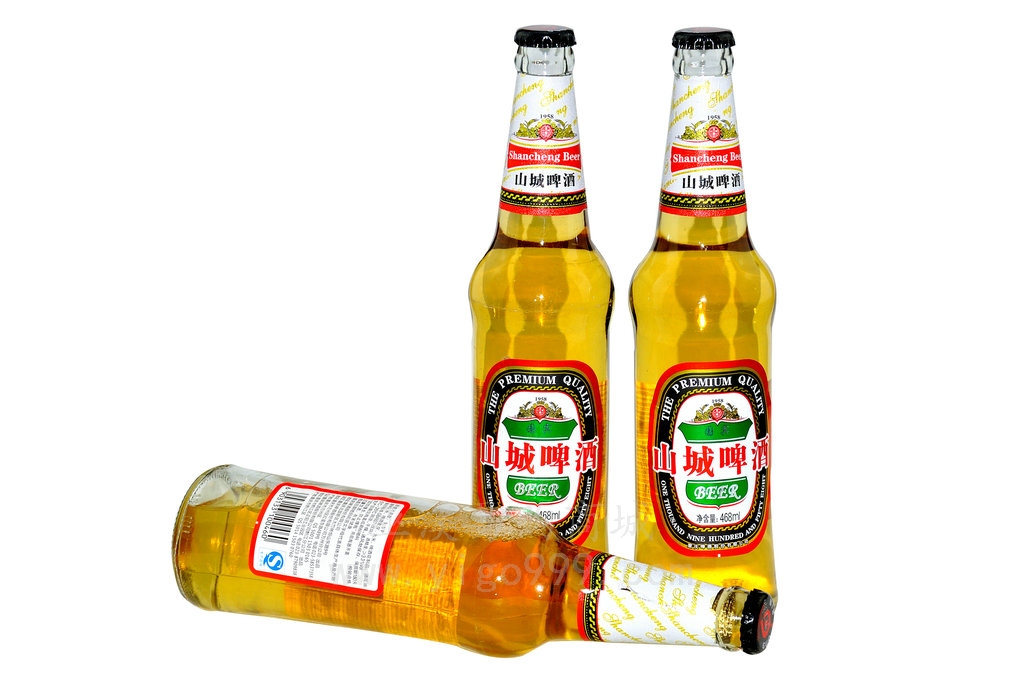 一瓶468ml国宾啤酒=4小时后可以开车一瓶rio鸡尾酒=15分钟后可以开车