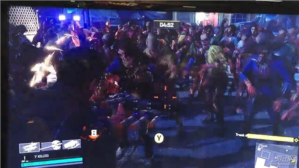 《丧尸围城4》现场试玩 5分钟一千人斩是何体验？