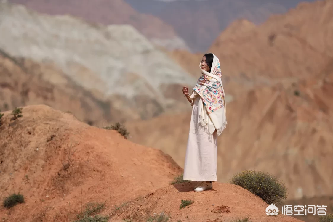 出去旅游，女生穿什么样的衣服最上镜？