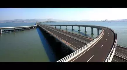 高速公路匝道行驶注意事项