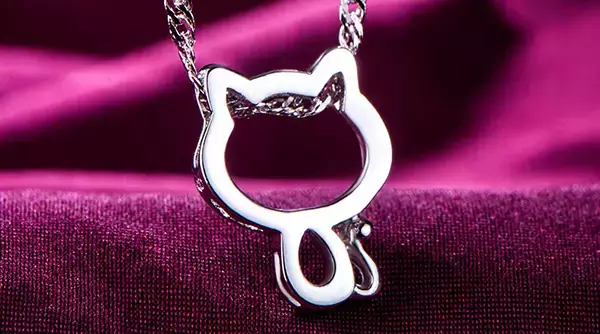 你的银饰变黑了？这里给你解释。