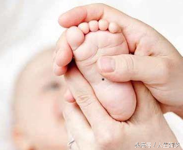 脚上这几个部位长痣的人，命好，一生不缺钱