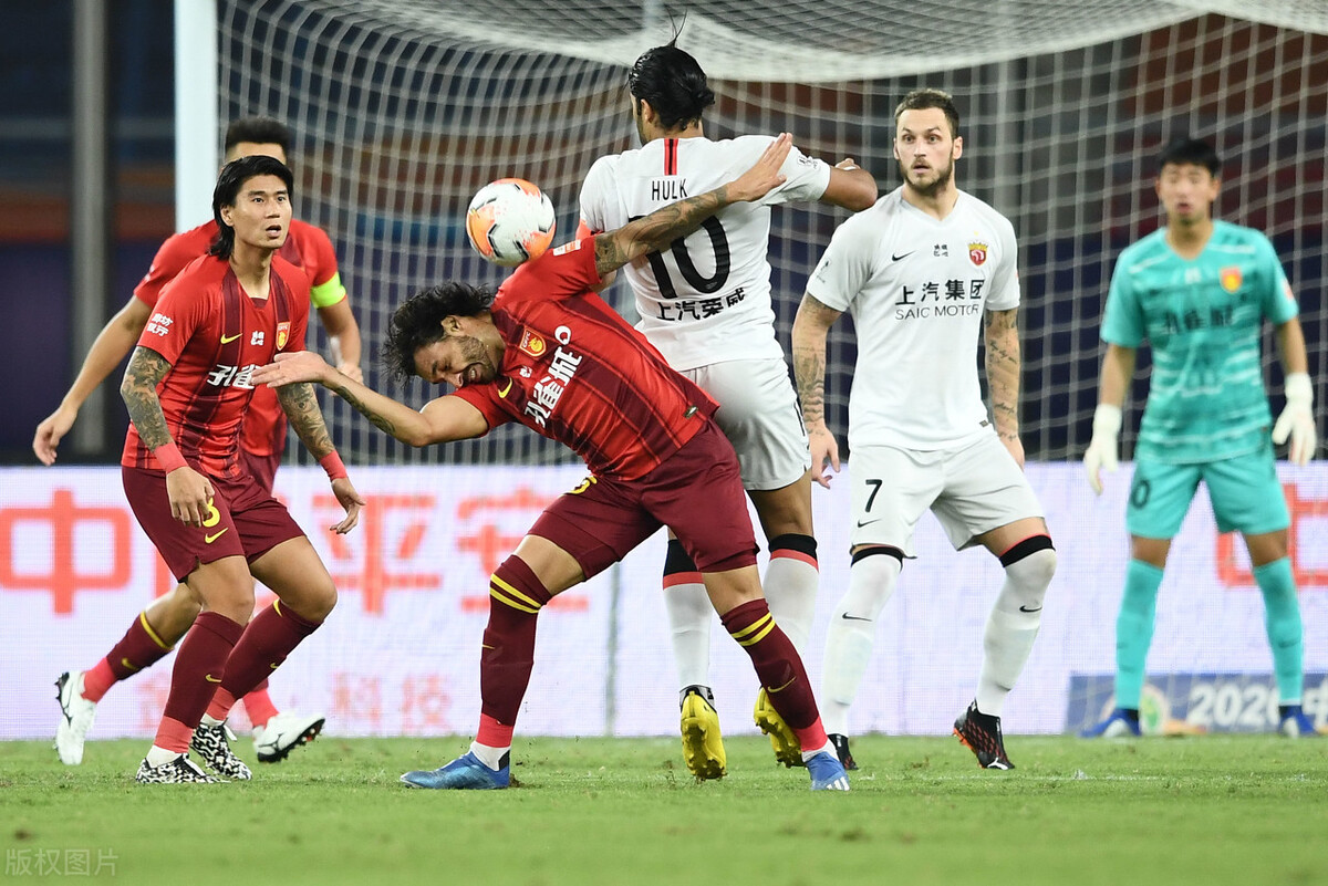 上海足球vs华夏的简单介绍