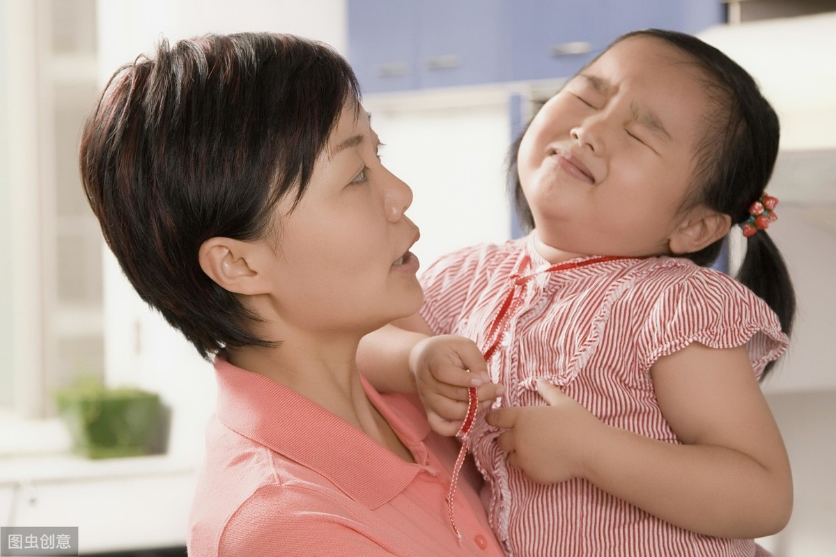 宝宝情绪失控怎么办？学会这3招，轻松化解“坏情绪”