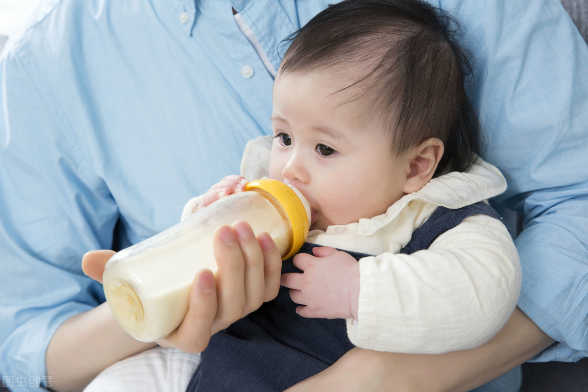 宝宝断奶全攻略：科学断奶5步法，让孩子和母乳喂养温柔地说再见