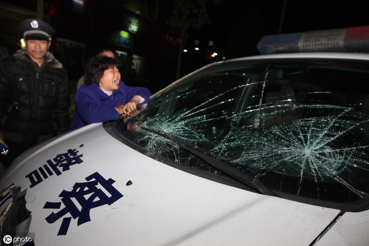 从重处罚！驾驶员肇事逃逸判多少年？哪些情形属于交通肇事逃逸？