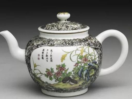 清代皇家瓷器鉴赏：雍正时期的个人喜好