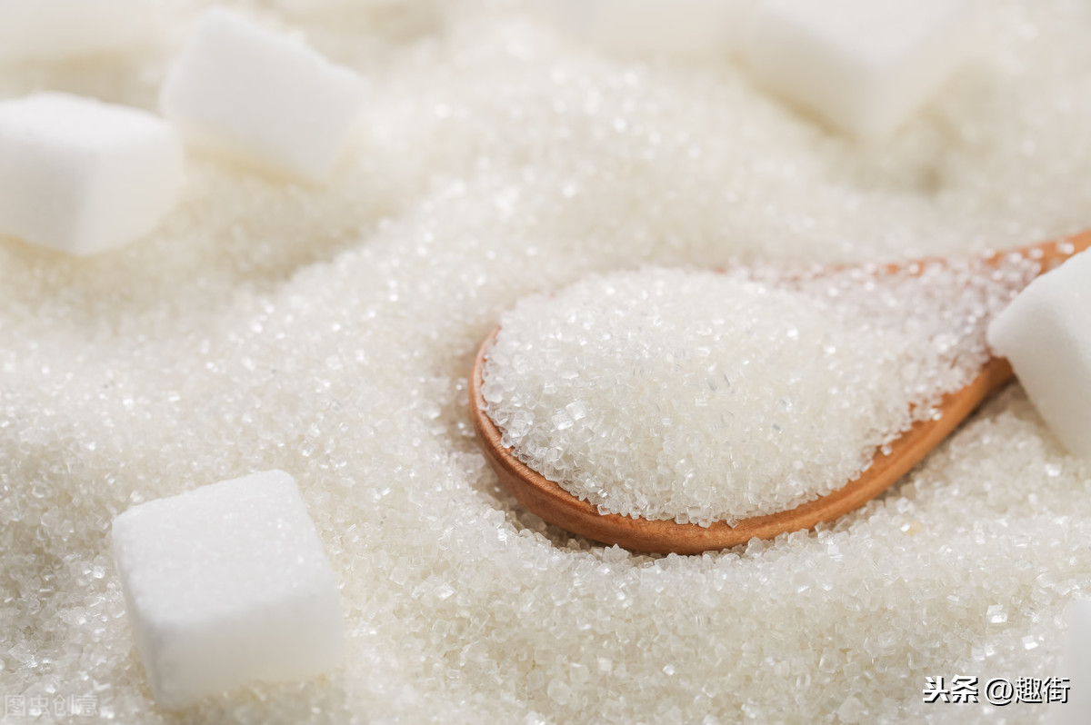 糖霜和糖粉的区别(同样是糖，白砂糖、绵白糖、糖粉、糖霜有啥不同？适用哪些食物？)