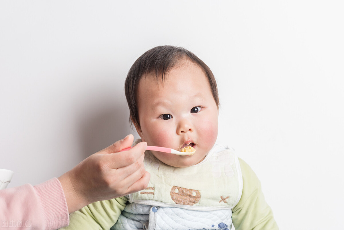 婴儿吃米粉会过敏吗（用这4种方式给娃吃米粉）-幼儿百科-魔术铺