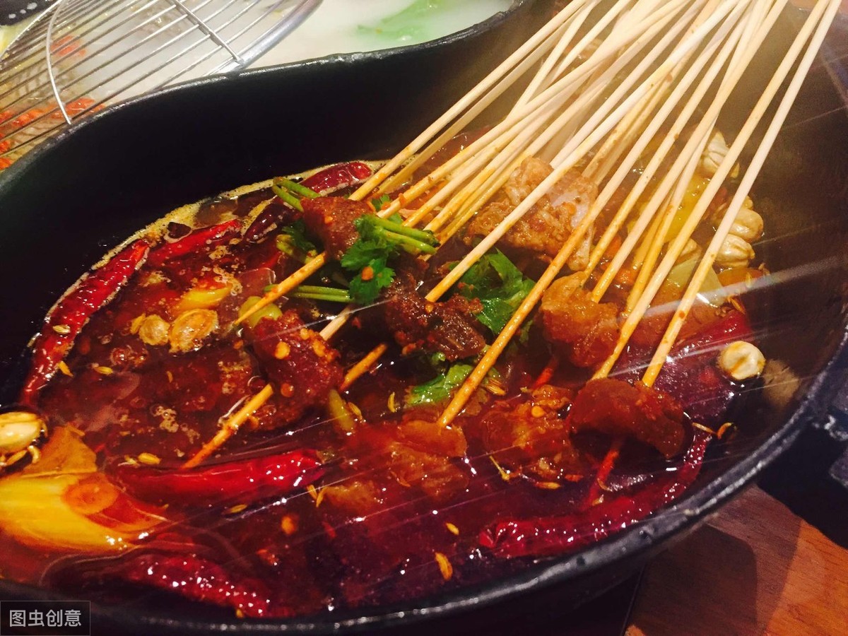 火锅料要炒还是直接下锅煮（制作火锅底料最好吃的方法）
