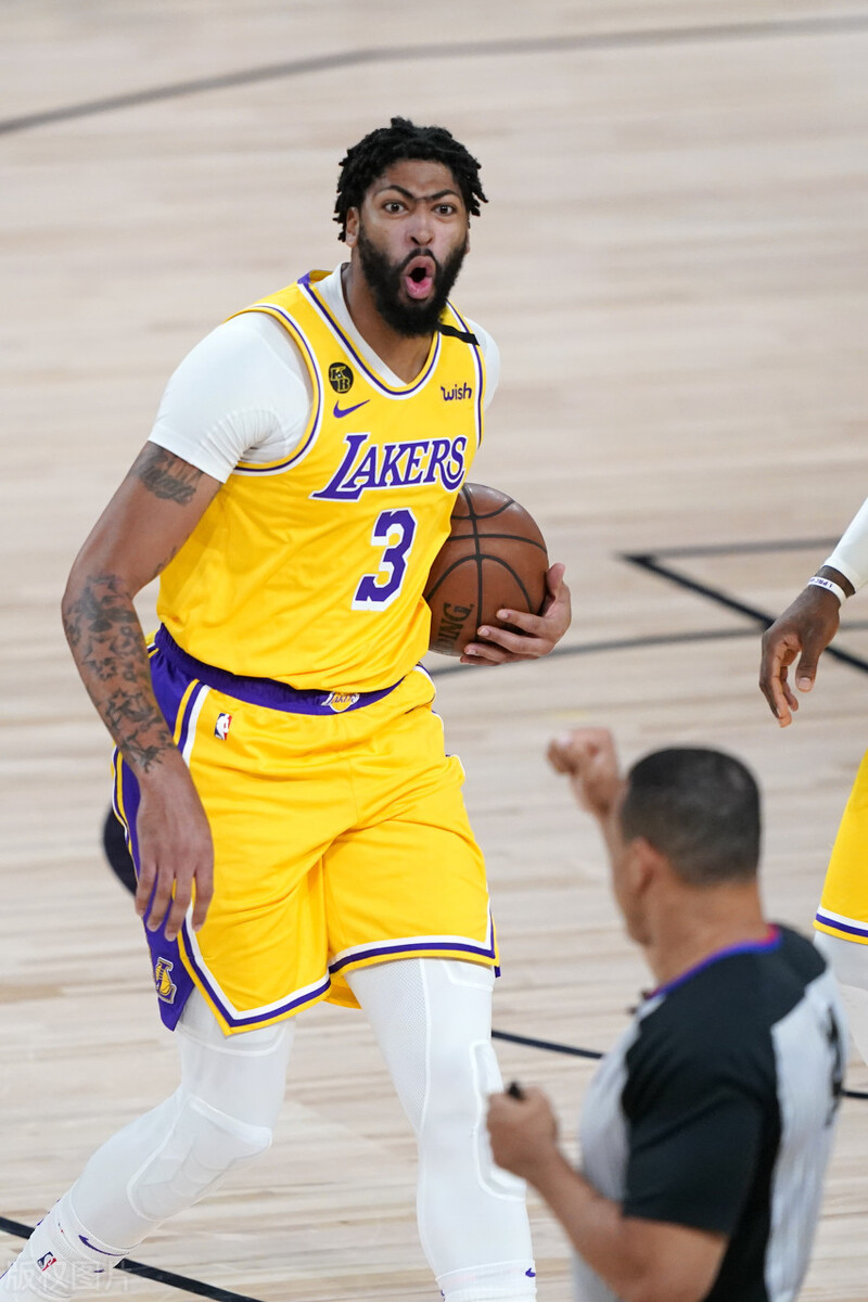 NBA湖人vs火箭2020(21分9助，隆多重回巅峰！詹眉合体狂砍62分，火箭不敌湖人)