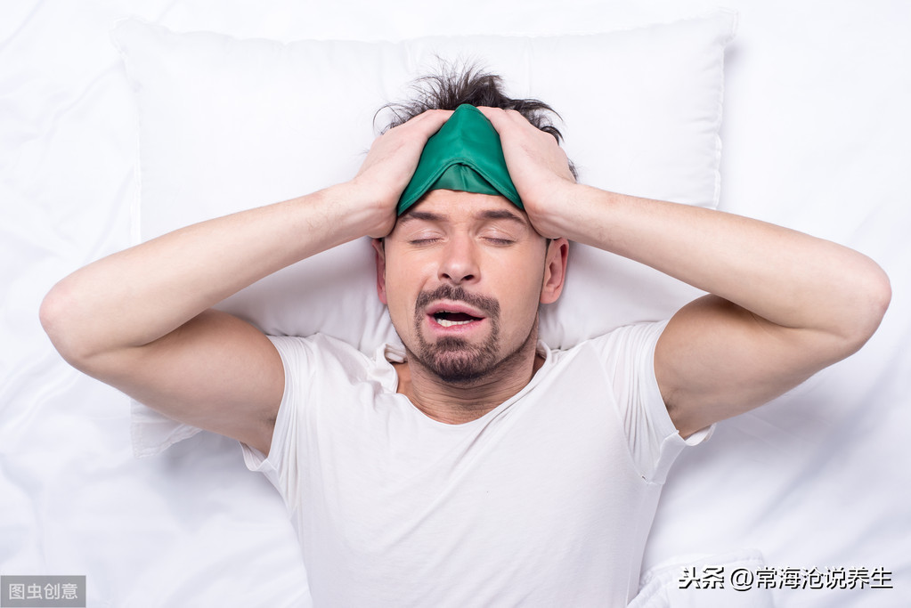 吃完饭胃胀、爱打嗝？肠胃可能感染了这种细菌，做好4点调理肠胃
