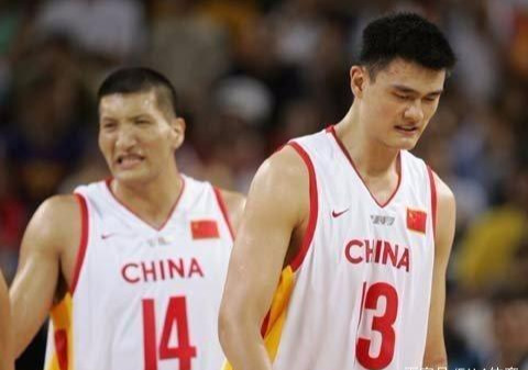 巴特尔为什么打不了nba(场均17分14板4.6助，巴特尔却未入选08年男篮奥运会，这是为何？)