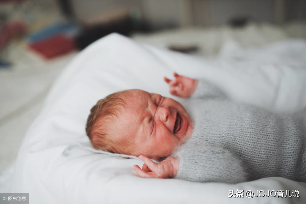 婴儿睡觉不踏实是缺钙或微量元素吗？5步排查宝宝睡觉不安稳