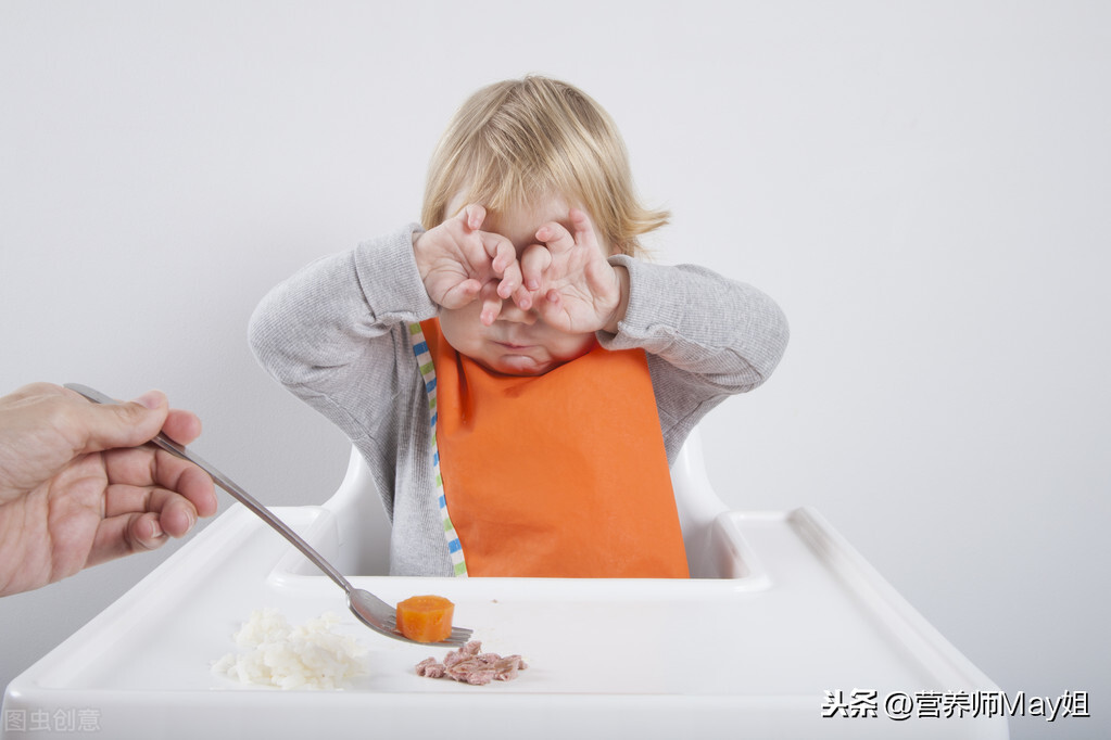 宝宝不愿意吃辅食怎么办?这3个方法,也许能帮您解决这个问题