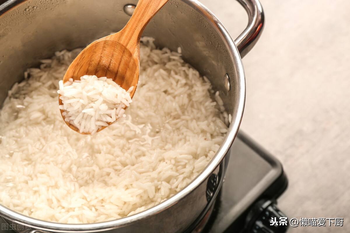 蒸米飯放多少水(蒸米飯時) - 青木春