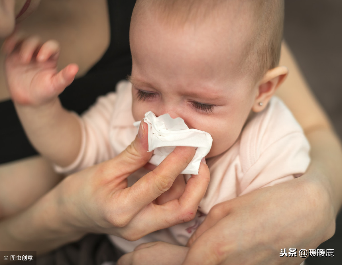 宝宝要不要穿袜子，夏天要给宝宝穿袜子吗，宝宝睡觉穿不穿袜子