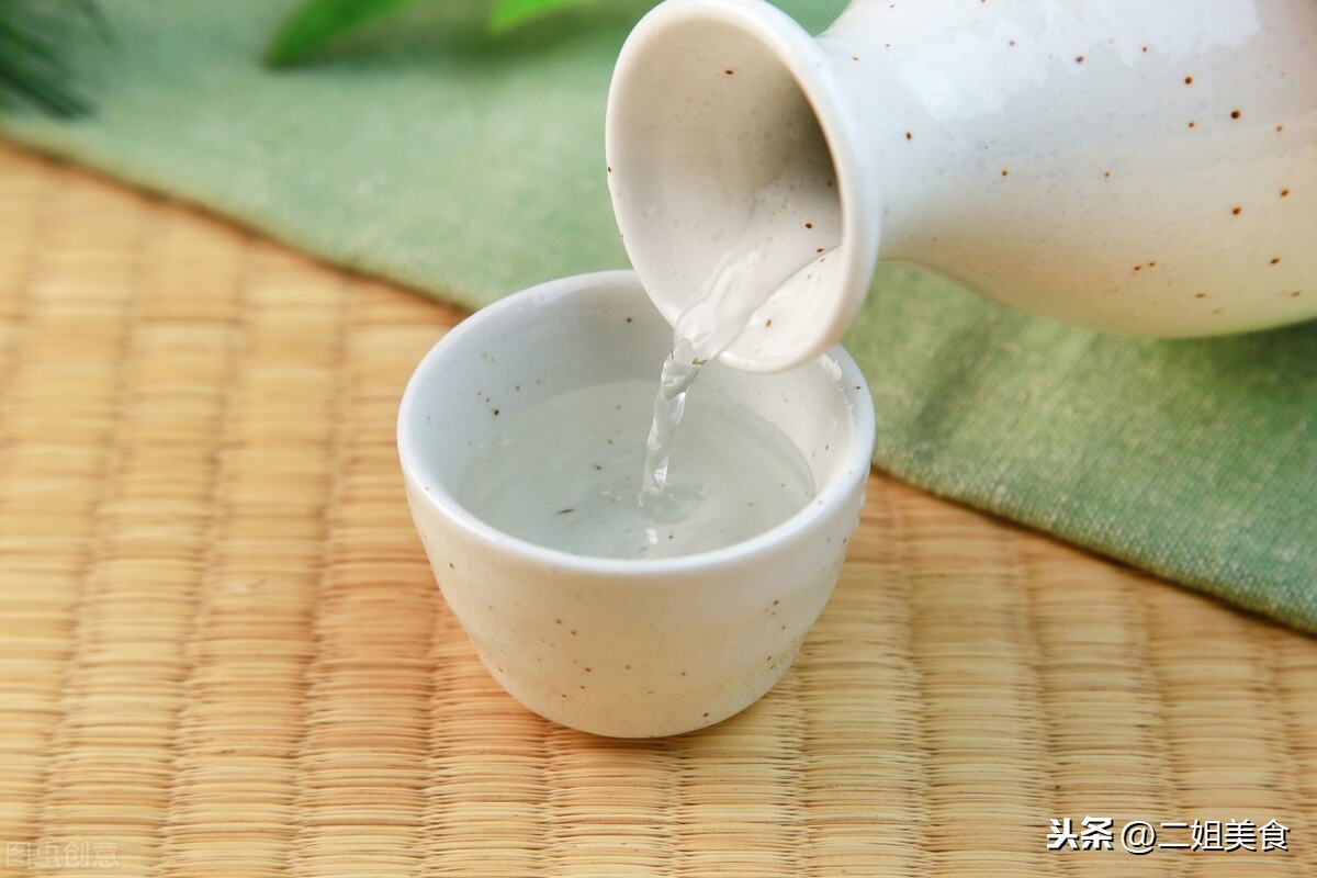 春节假期应酬多，喝醉太难受，教您4种解酒方法，不伤身不易醉