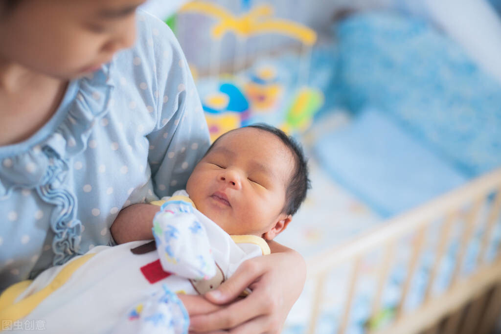 婴儿前三个月决定性格（宝宝智商和性格跟出生月份有关）