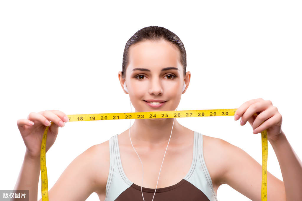 一公斤脂肪等於7700大卡，每天減少1000大卡，一周能瘦2斤？