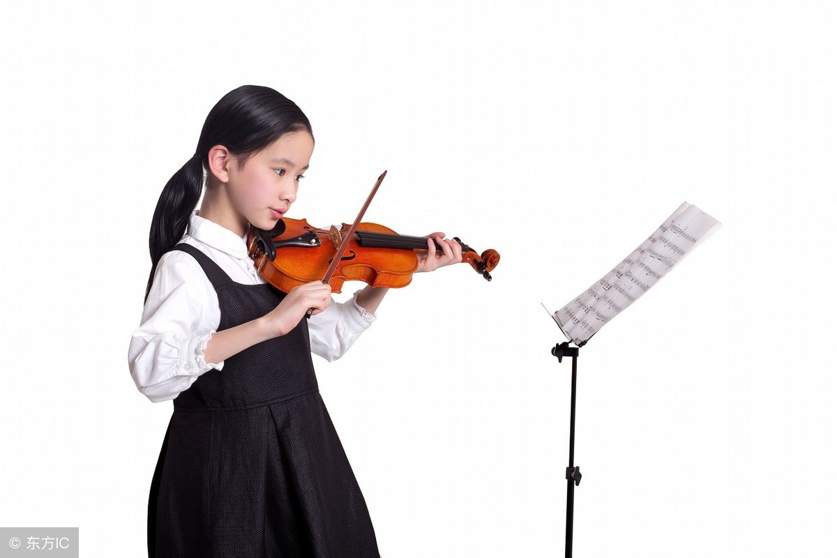 学小提琴多少钱孩子学什么乐器好
