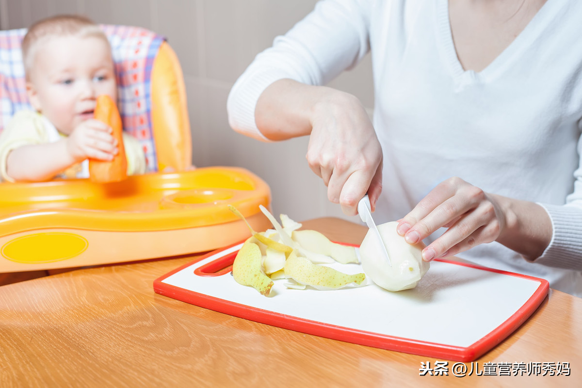 宝宝添加辅食后便秘了？这样做最管用