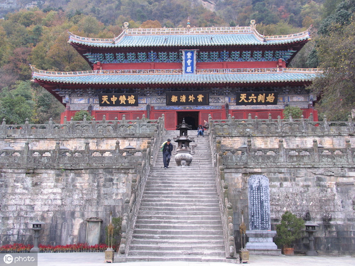 国内“奢侈”景区：河南少林寺上榜，最后一个更烧钱