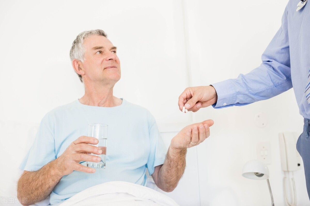 腹泻不要立即止泻？腹泻的3个治疗方法，安全止泻恢复健康