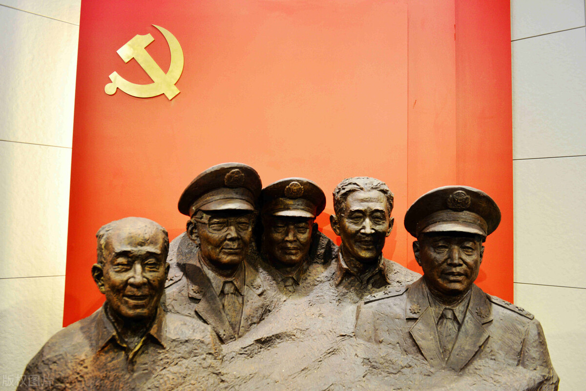 共和国开国将帅中的十大“福将”