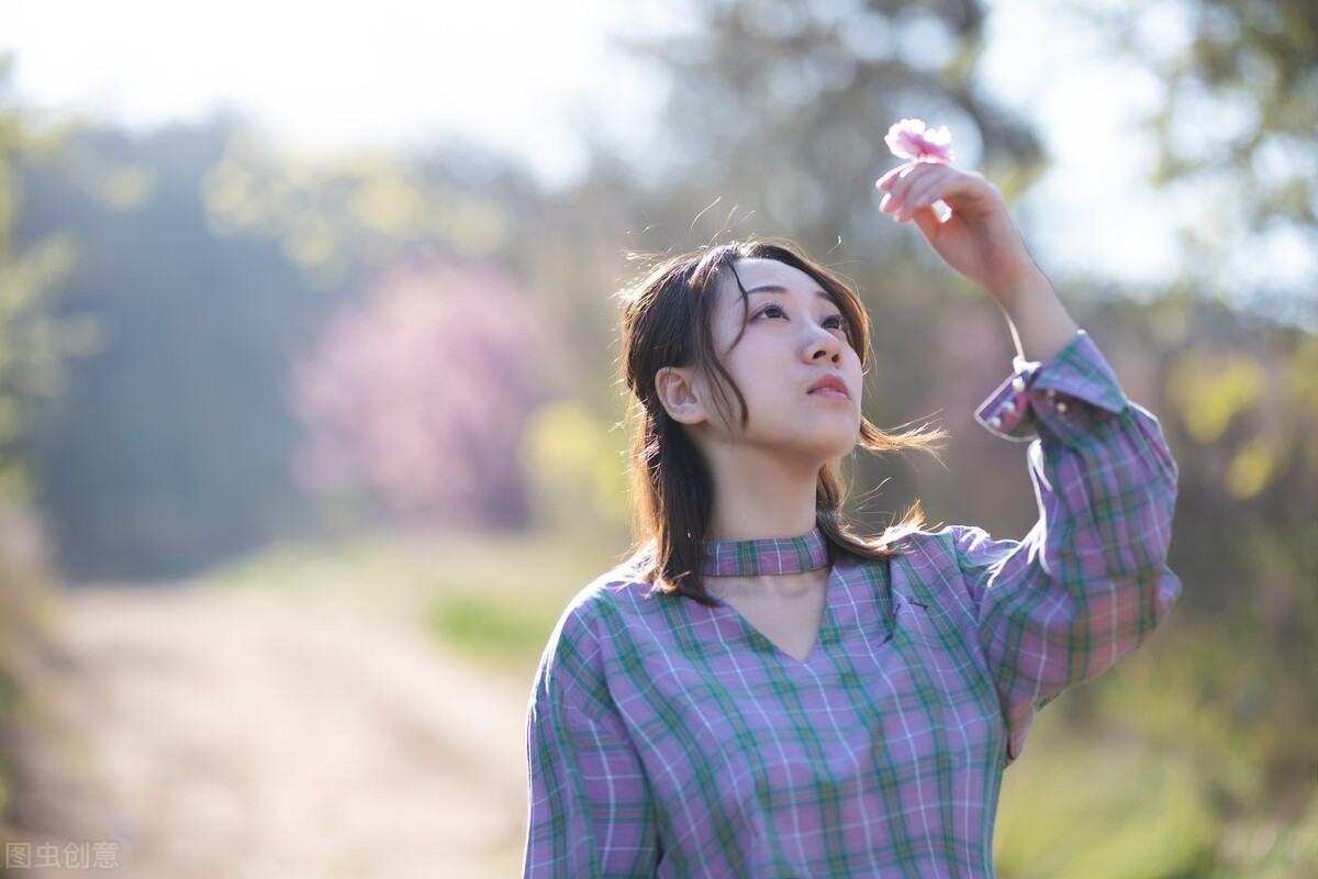 英语美句 | 骄傲如你