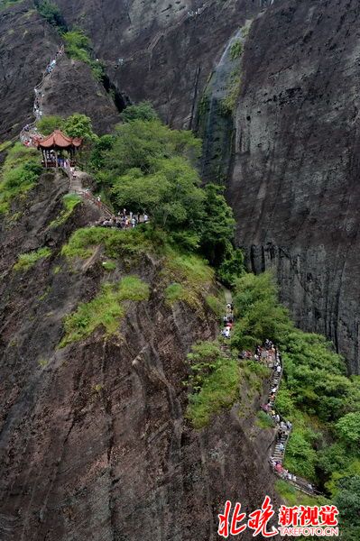 国庆出游不纠结福建是个好地方：笨游福建APP帮指明路