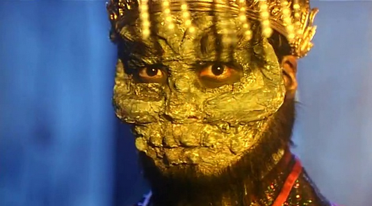 片很多,一些朋友可能会提到《七月十四》,《阴阳路》,《凶榜》等等,在