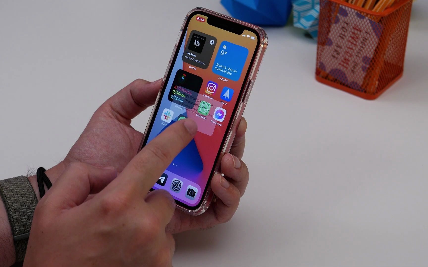 iPhone 14、华为Mate50、三星Z Fold4