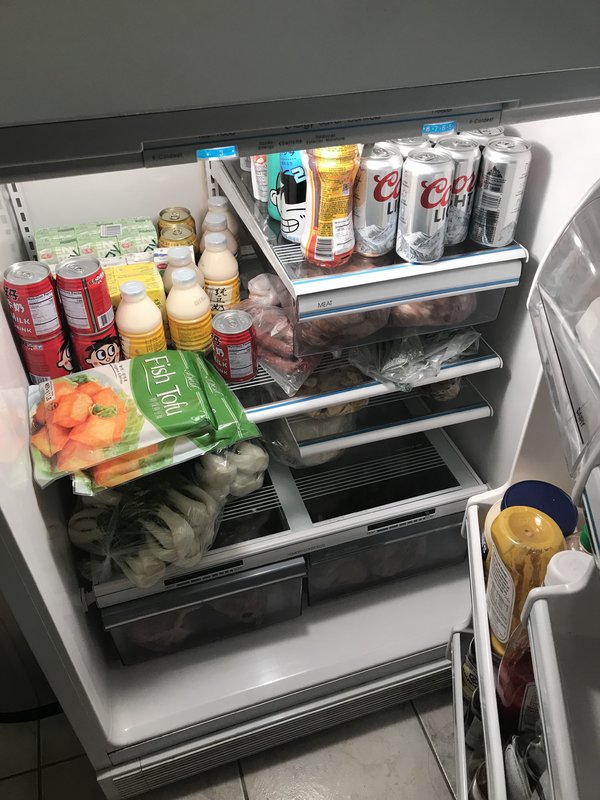 冰箱用3個(gè)月就要斷電一次，但說(shuō)明書上沒這要求，這是真的嗎？