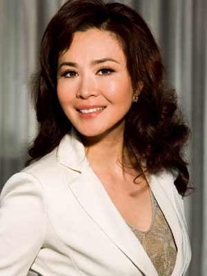 田歌:和尤小刚离婚后,与妹妹田岷约定不婚不育,陪伴母亲到老