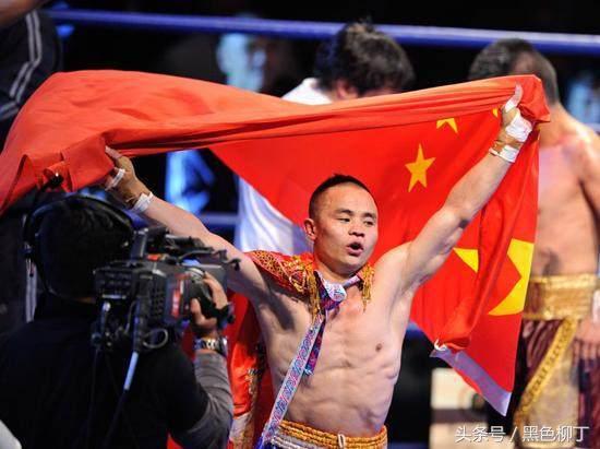 中国矿工拳王复出首胜！35岁的他，距离再成拳王究竟还有多远