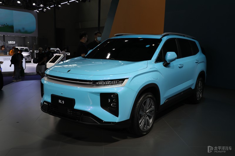 挑花眼！UNI-V 2.0T、新福克斯...20款新车齐亮相！个个都是好家伙