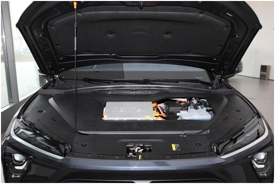 30万级别的新能源车，岚图FREE、特斯拉Model Y和蔚来ES6该选谁