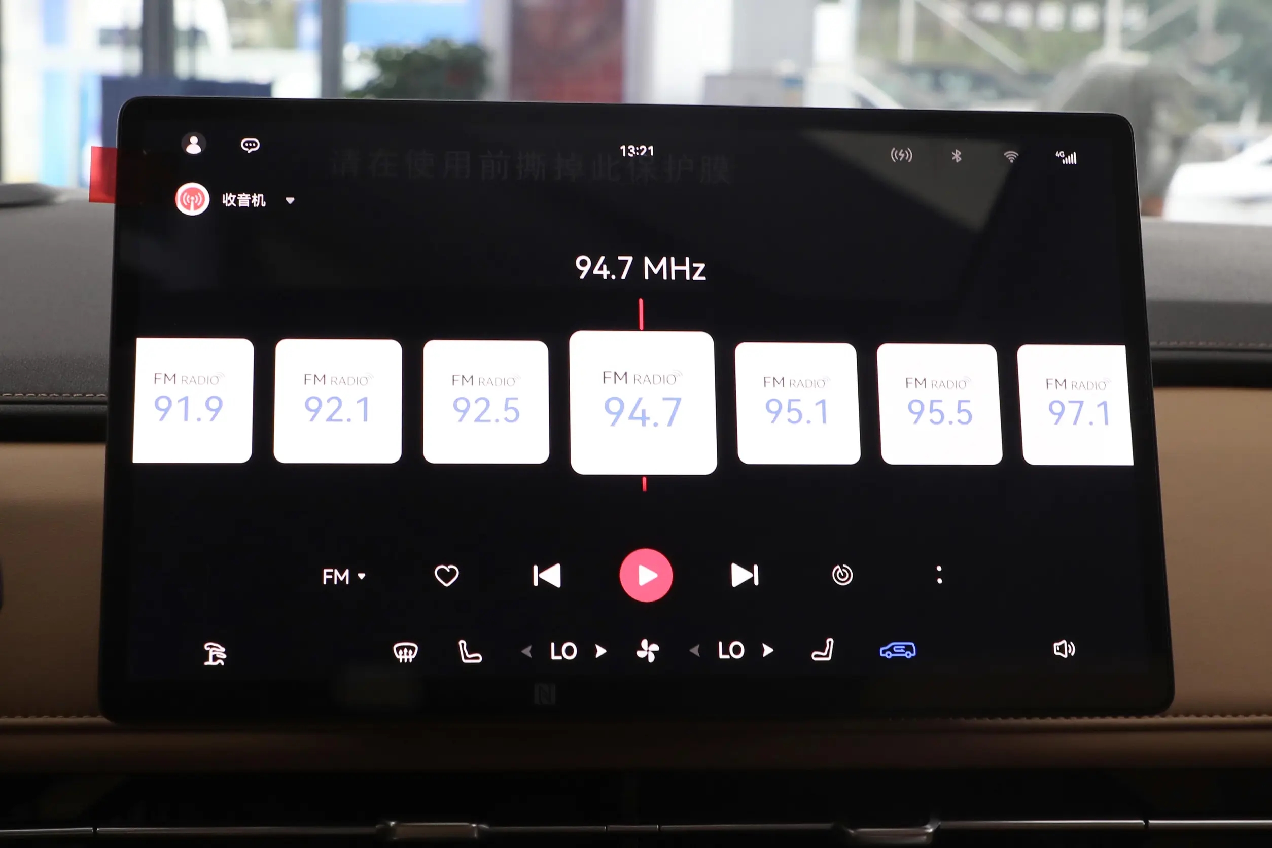 家用中大型MPV看这款，售价不贵，养车成本低，关键安全性高