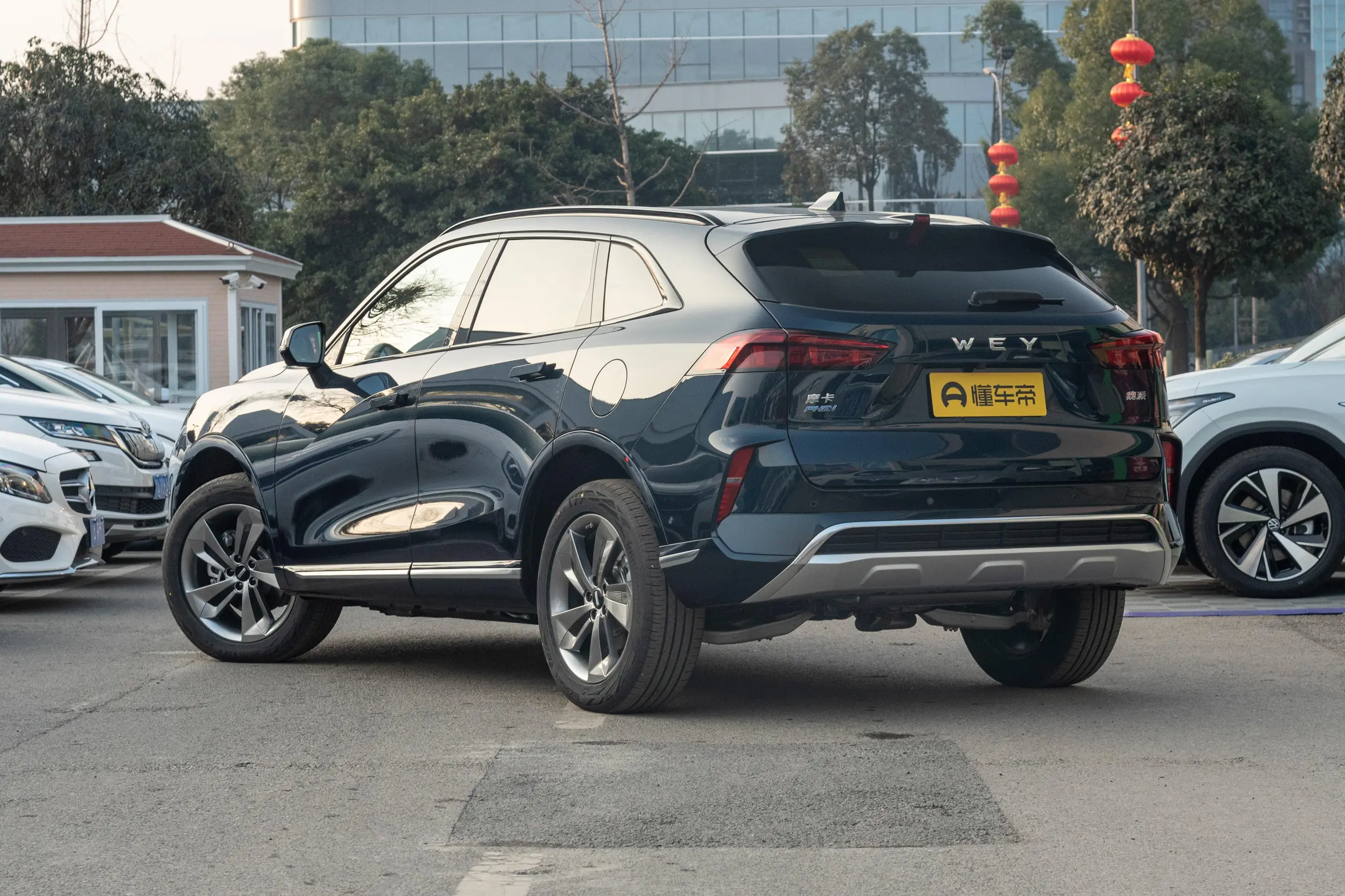 摩卡DHT-PHEV:空间宽敞,配置丰富,纯电续航204公里,适合家用