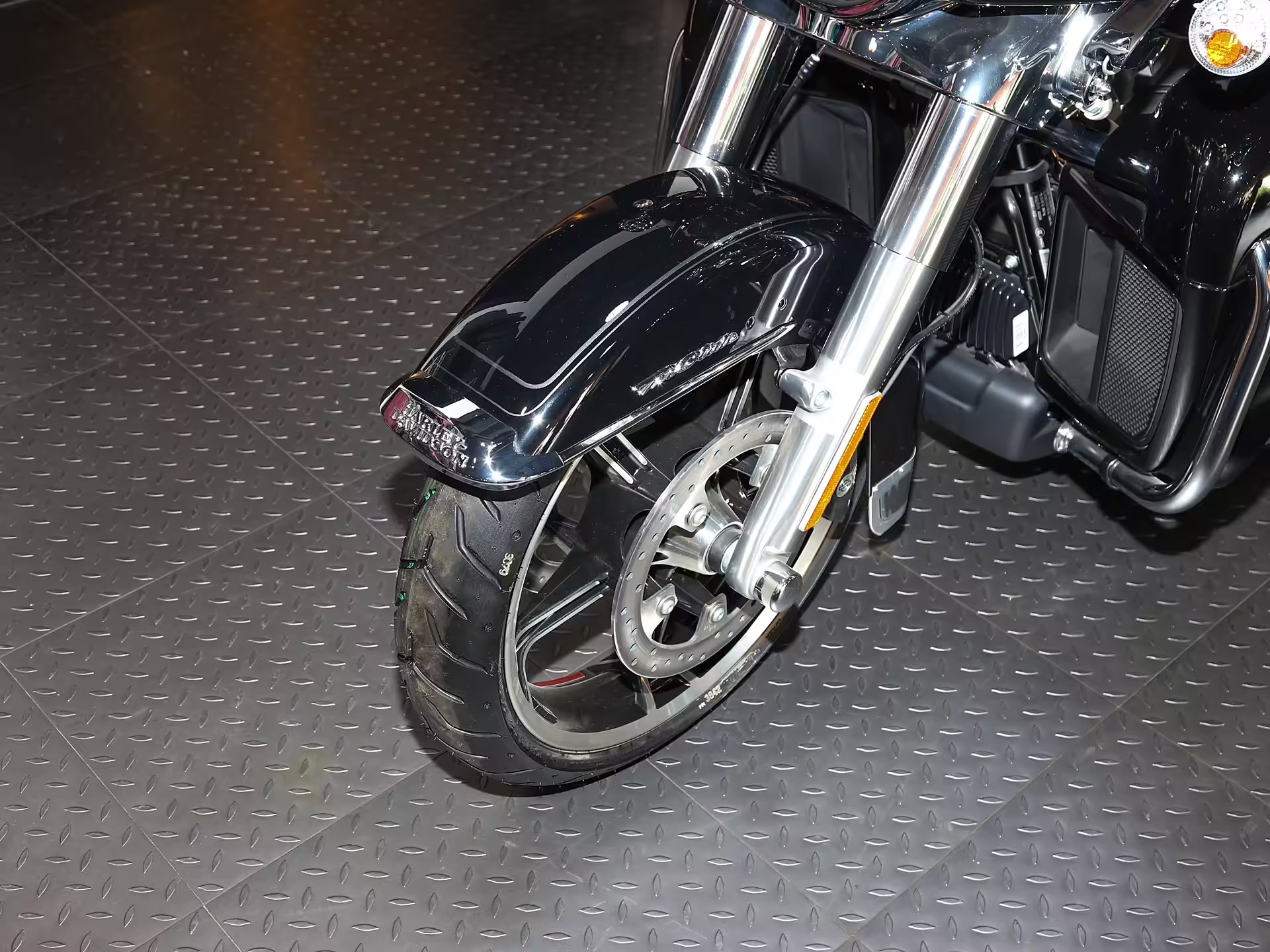 官方指导价为79.78万元起，解读哈雷戴维森 Tri Glide，你喜欢吗？