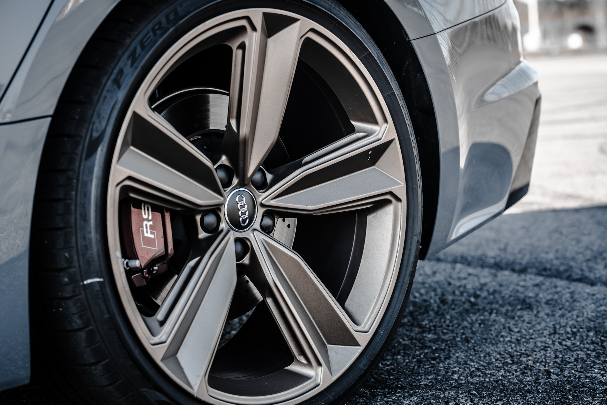 车界双子座,性能/舒适全都要,奥迪rs5的精分体验