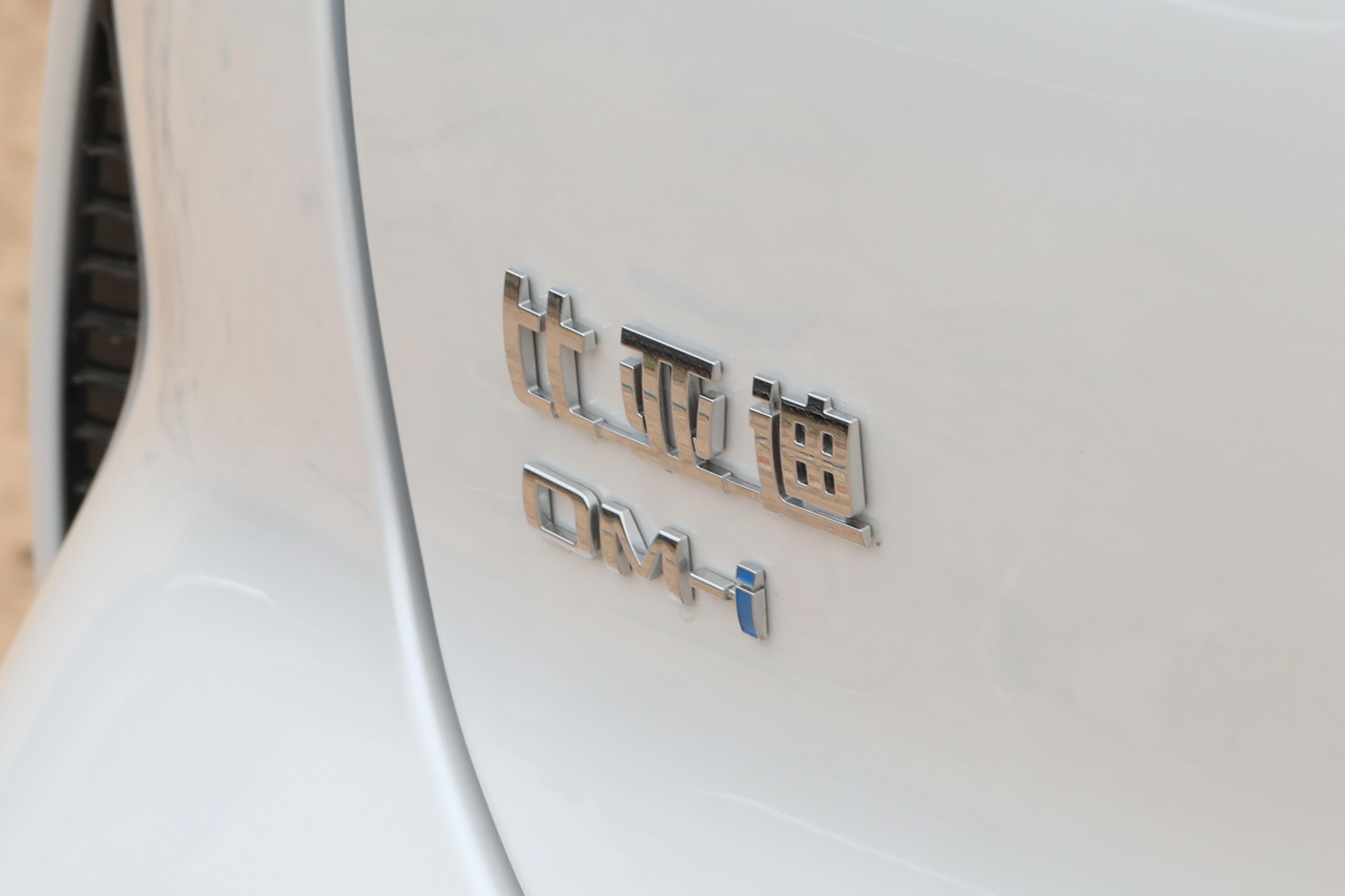 20万左右买越野SUV，选深蓝G318四驱秘境版还是比亚迪唐L DM？