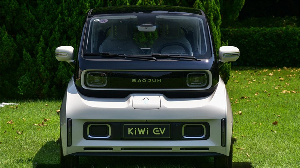 宝骏KiWi EV：月养车比黑猫多花50元，怪新保险太贵？