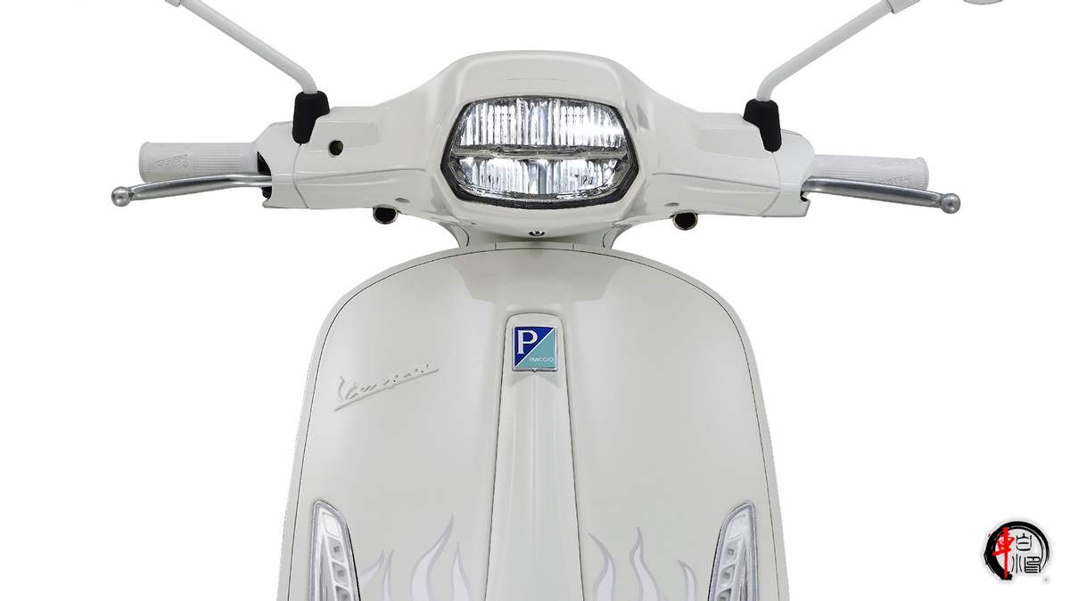 LOOK: This monochromatic Vespa is designed by Justin Bieber – Garage