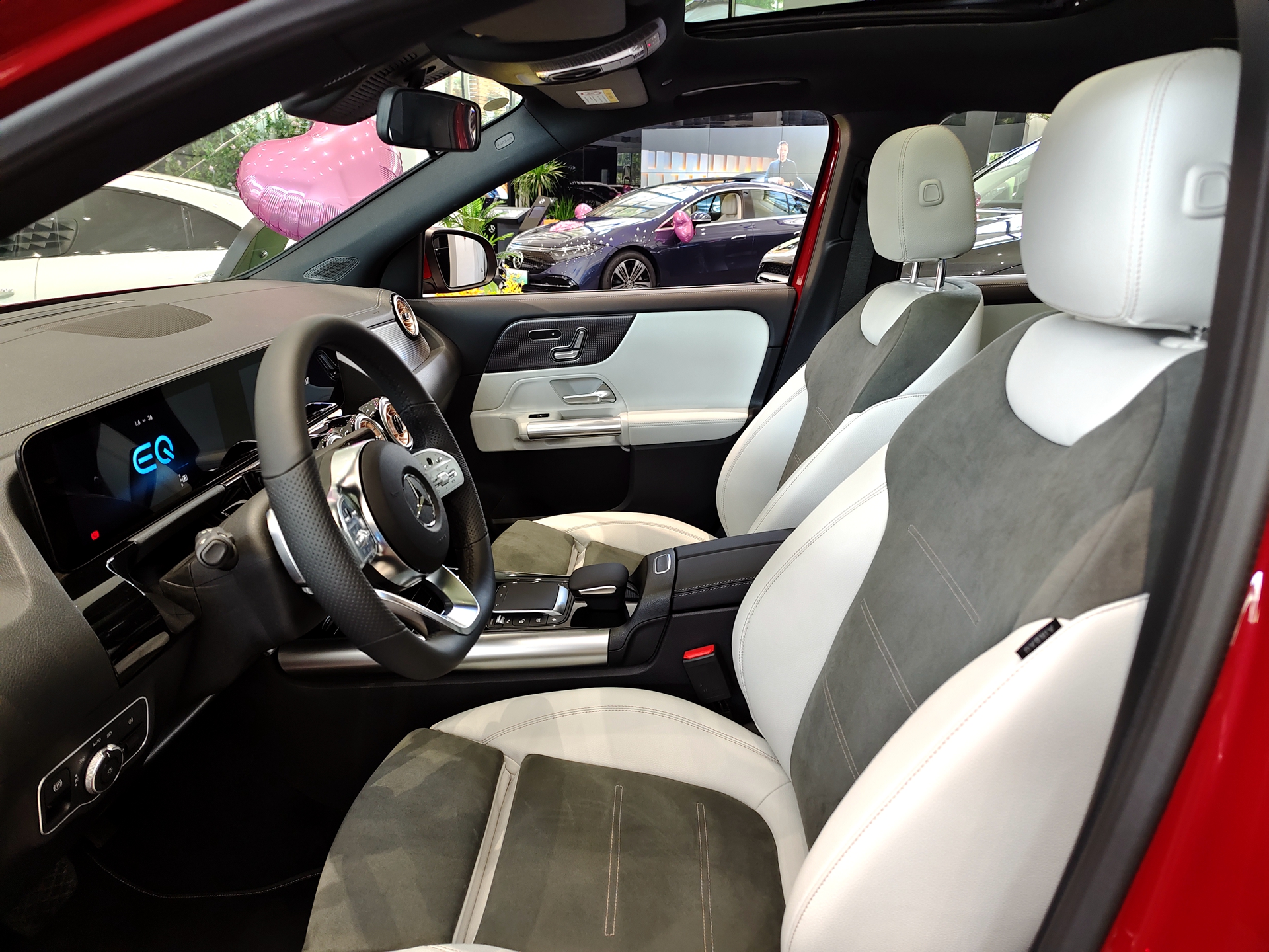 续航537km 解读奔驰EQA四驱版 售价36.58万元值得买吗？