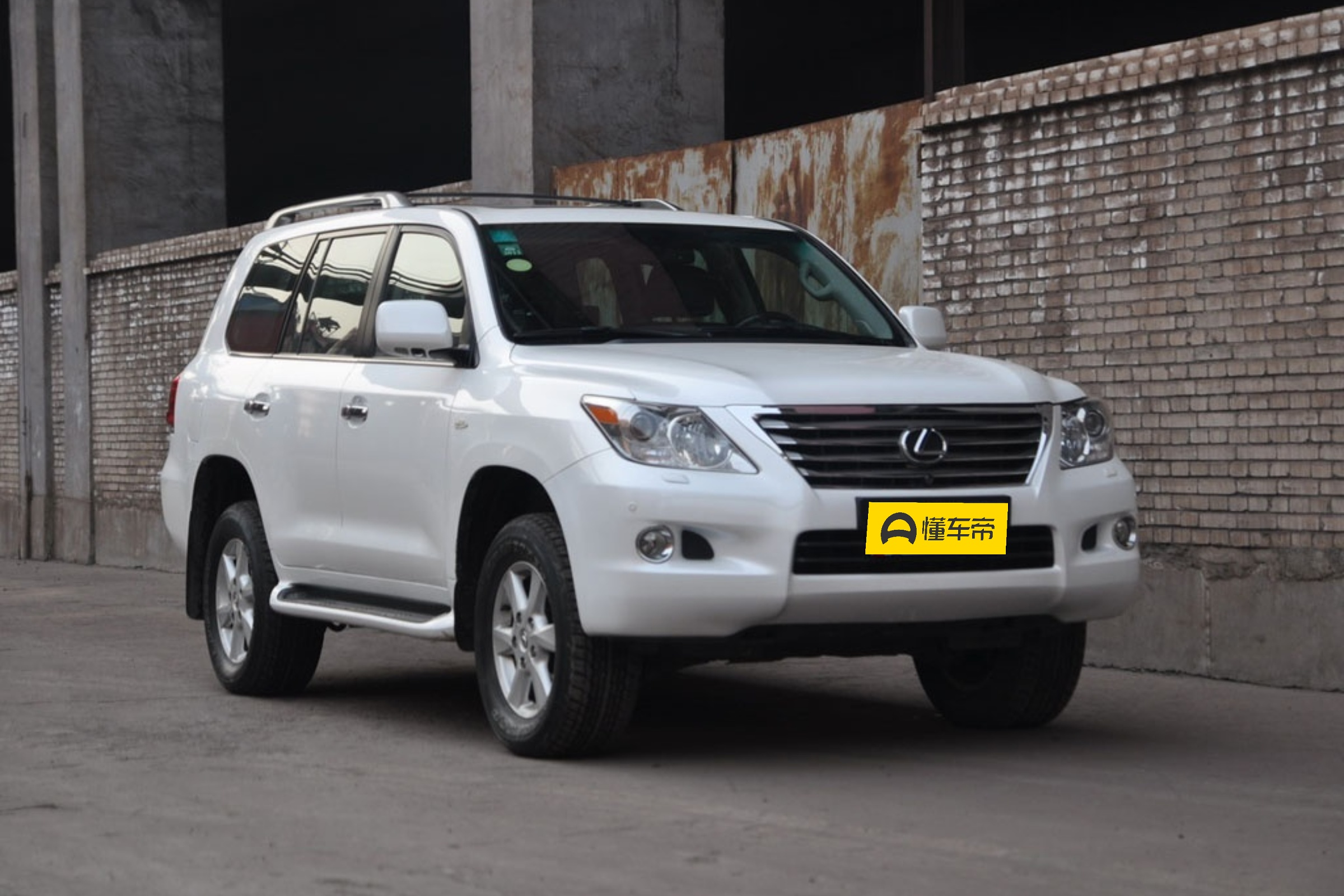 新车 </p><p>　　 高配丰田“陆巡”？解析全新雷克萨斯LX600，首次提供四座版