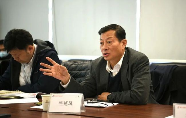 头部玩家厮杀激烈，后来者挣扎求生，2022将是车市的定局之年？
