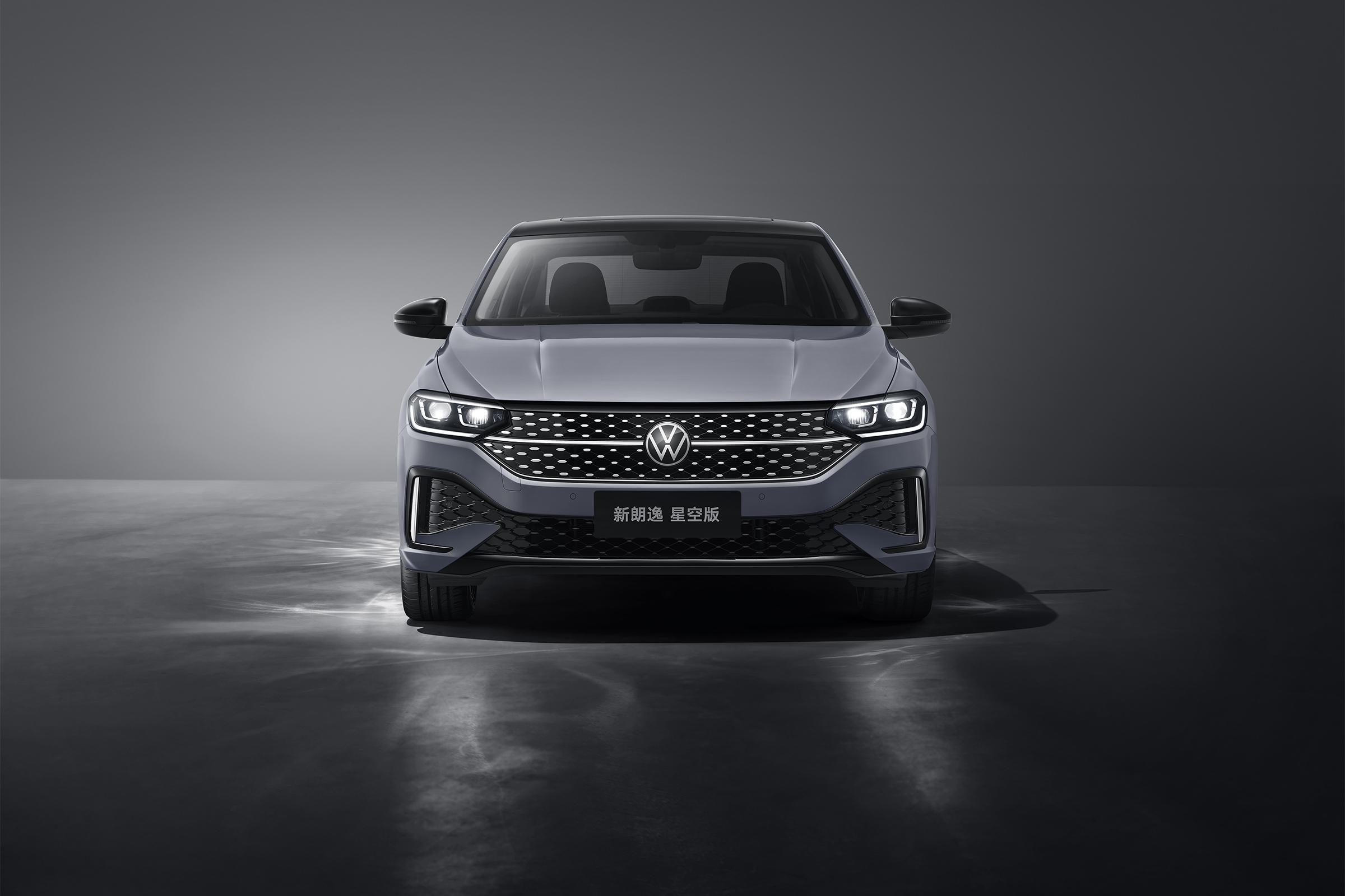 大众朗逸发布中期改款官图，双面造型，化身小号帕萨特？